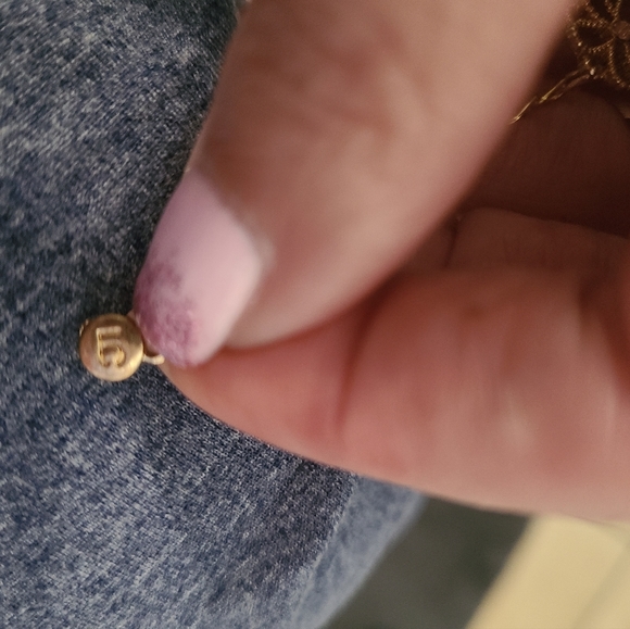 Super cute multi colored flower bracelet - Picture 4 of 5